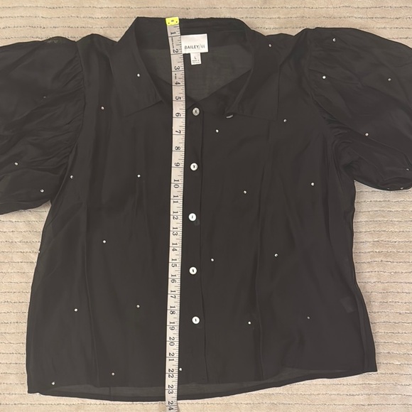 Bailey 44 Black Boxy Puff Sleeve Top - Picture 4 of 8